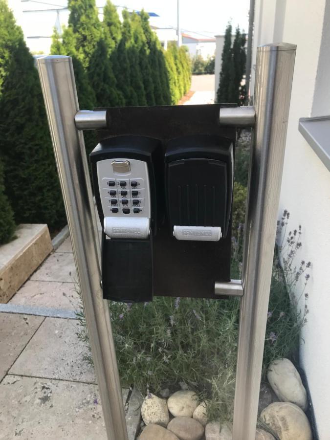 Appartement B Neckarwestheim Eksteriør billede